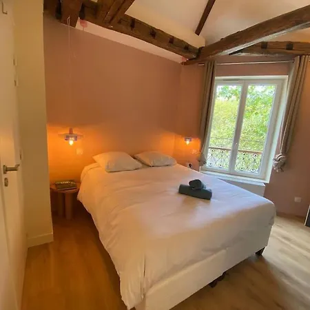 Apartment Studio Parfait Pour 2. Neuf A/c St Jacques Sciences Paris
