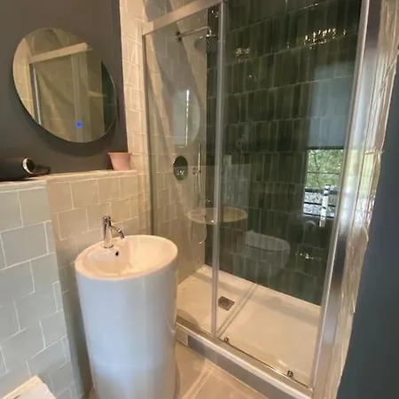 Studio Parfait Pour 2. Neuf A/c St Jacques Sciences Apartment *