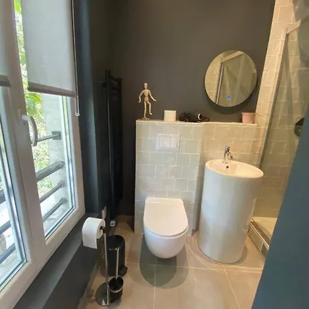 Studio Parfait Pour 2. Neuf A/c St Jacques Sciences Apartment